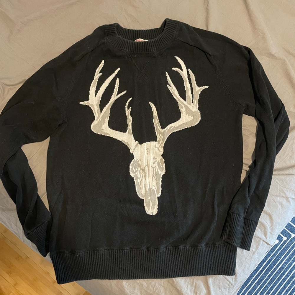 Skull knit sweater